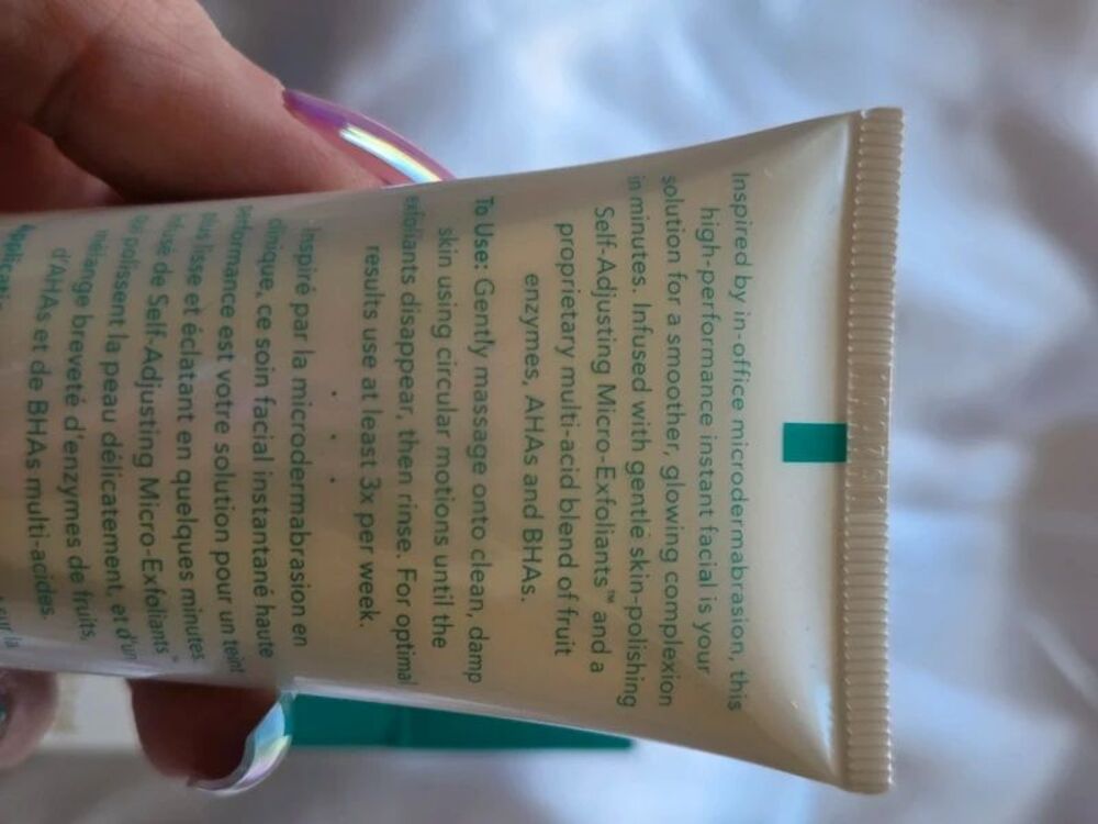 Thrive Smart Microdermabrasion 2 in 1 Instant Exfoliating Facial - Picture 9 of 13